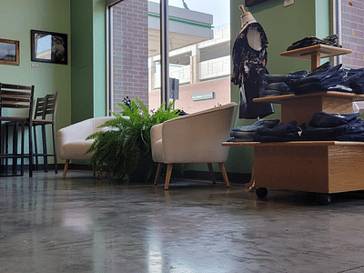 Sacred Leaf Manhattan