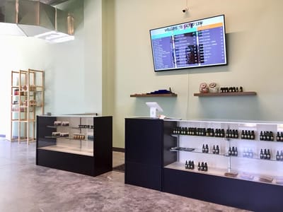 Sacred Leaf Manhattan