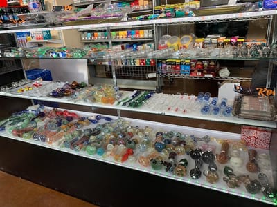 Sam's Smoke Shop