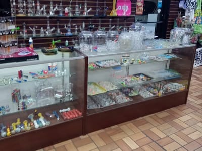 Shoals smoke & cbd shop