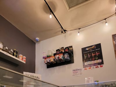 SilverLeaf Cannabis and CBD