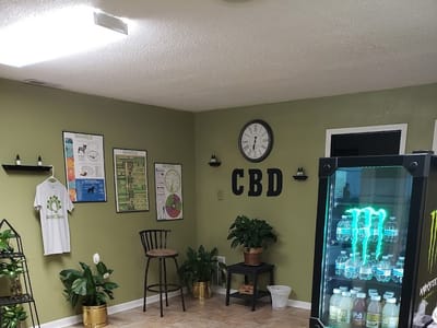 SLZ CBD of St. Joseph, Delta 8 Delta 9, Delta 10, HHC, THC-O, THC-V, 5906 N. Belt Hwy.