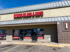 SMASH GLASS and VAPE