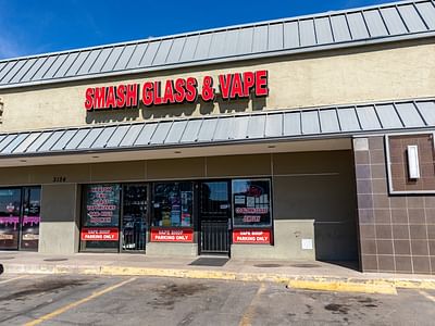 SMASH GLASS and VAPE