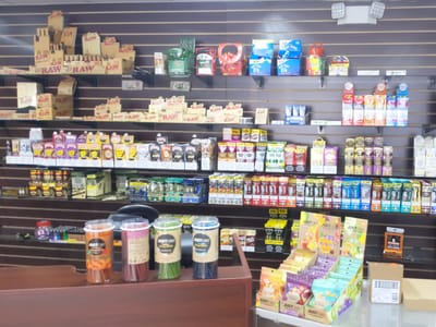 SMOKE BUDDY'S VAPE CBD HOOKAH WATERPIPES CIGARS DELTA 8 DELTA 10 KAVA KANA DELTA 9