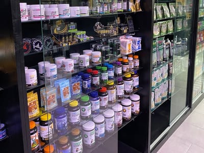 Smoke Club | Delta 8, CBD, Kratom, Hookah, Vape, Delta 10 |