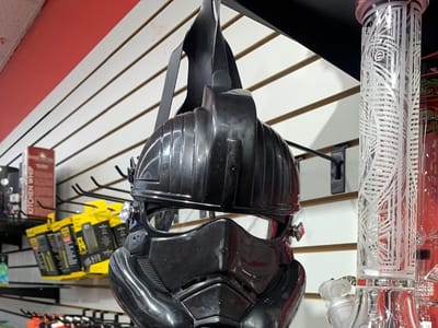 SMOKE EZ VAPE & CBD - Phone Repair