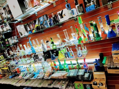 Smoke-King Tobacco Outlet CIGAR- HOOKAH- VAPE- KRATOM & CBD-DELTA8