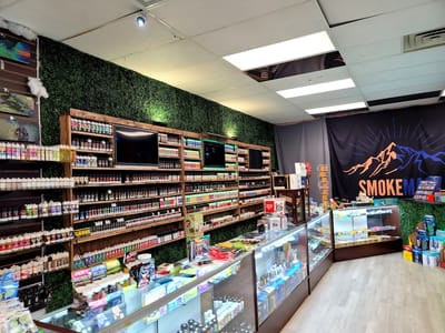 Smoke Mart KRATOM CBD VAPE DELTA 8