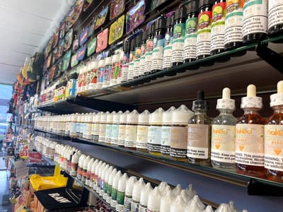 Smoke Mart KRATOM CBD VAPE DELTA 8