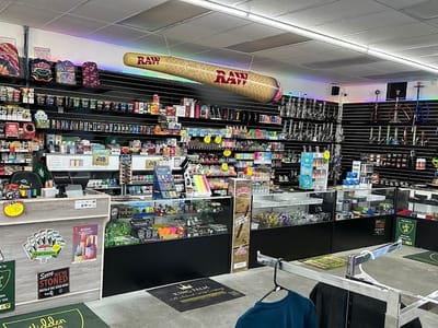 Smoke N Puff | Smoke Shop | Head shop | CBD | Delta8 |