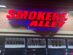 Smokers Alley Westland