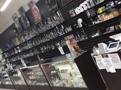 Smoker's Genie - CBD, VAPE, KRATOM, DELTA 8, DETOX, HOOKAH,CIGARS & MORE