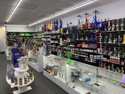 Smokey Smoke Shop | Vape | CBD | Disposables | Hookah | Delta8 /9/10 THC | HHC | Kratom | Cigars