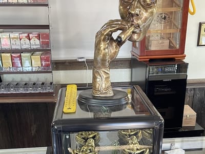 Smokey smoke smokeshop LLC CBD kratom & cannabis dispensary accessories