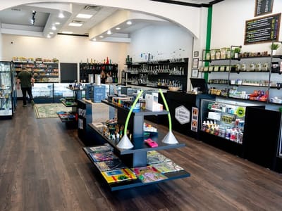 Smokin Glassworks- Cross Roads