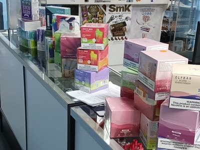 Smokin J'z Pipes The Smoke Shop