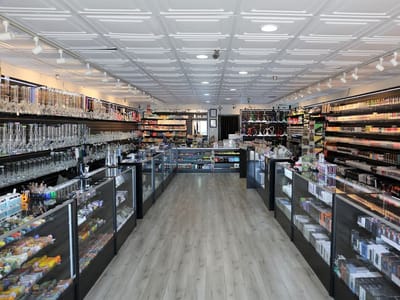 Smoking Section Smoke-Vape-CBD