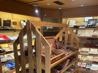 Smooth Endings Fine Wine, Spirits, Cigars and CBD