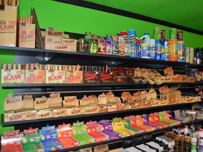 STAXX Smoke and Vape Shop