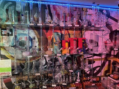 Steal Deal Smoke Shop