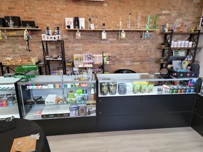 Steel & Leaf - CBD Dispensary