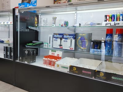 Steel & Leaf - CBD Dispensary