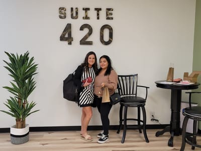 SUITE 420