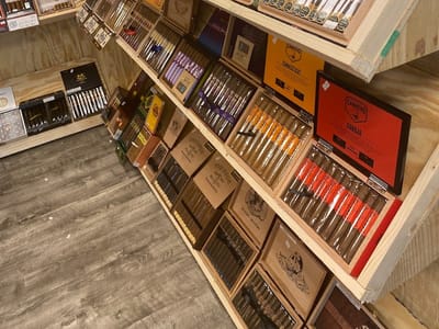 Super Tobacco & Vape