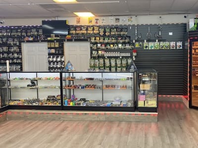 Super Tobacco & Vape