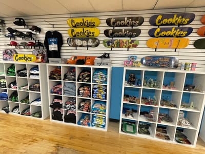 Superstar Buds Delta 8 THC & CBD Dispensary