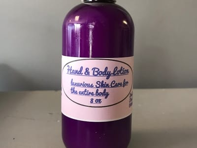 Tara's Tinctures, Tonics & Teas