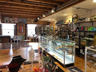 The Blazin' Ace Smoke Shop & Glass Gallery