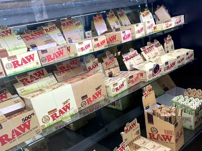 The Blu Spot Vape & Smoke