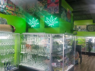 The Cave Smoke Shop - Delta 8 THC, CBD, & Disposable Vape Superstore