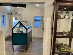 The Connoisseur Lounge