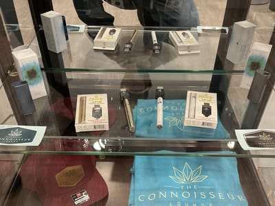 The Connoisseur Lounge