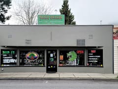 The Magic Dragon Smoke & Garden Supply