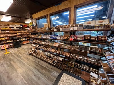 Tobacco Hut Vape, Cigar, Kratom, CBD, Glass & More
