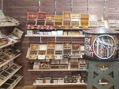 Tobacco Palace of Richmond Hill