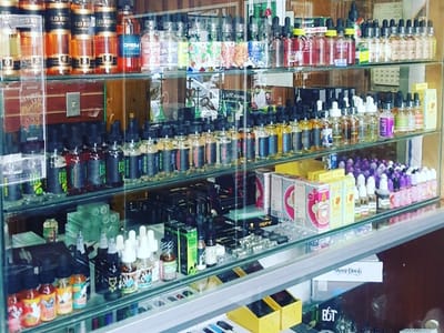 TOBACCO ZONE VAPES GLASS CBD HOOKAHS KRATOM SMOKE SHOP