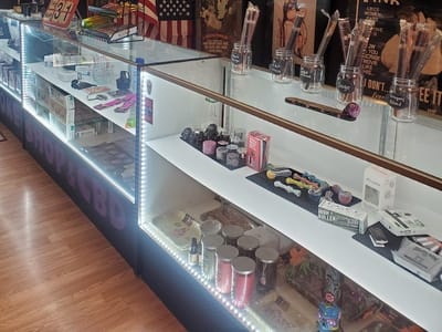 Twisted Fixx Smoke Shop & CBD/THC.