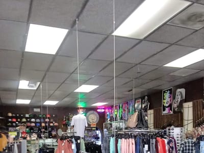 Twisted Smoke Shop (J St)