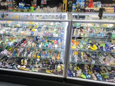 Twisted Smoke Shop (J St)