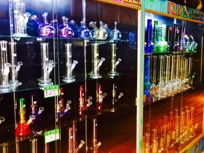 Twisted Smoke Shop (J St)