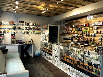 Vape Kingz and CBD World