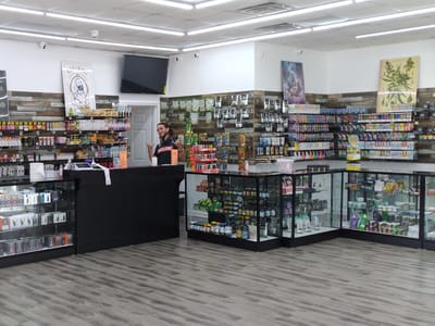 VAPE MONKEY Vape - CBD - Kratom