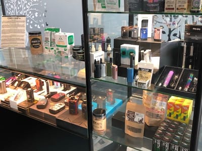 VAPE N JUICE / CBD HQ