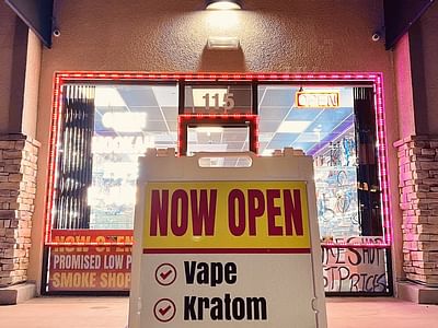 Vapes, Kratom, CBD, Smoke Shop