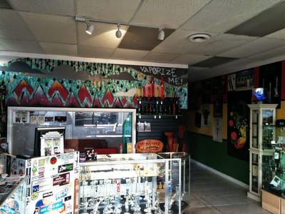 VaporizeMe Smoke & Tobacco